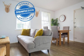 Modern Grassmarket Apartment, Edinburgh